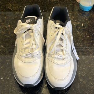 Nike Men's White and Gray Sneakers